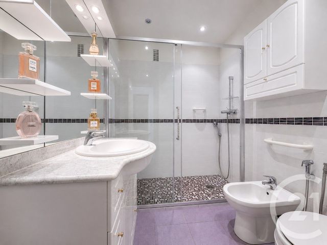Appartement F3 &agrave; vendre - 3 pi&egrave;ces - 74 m2 - Antibes - 06 - PROVENCE-ALPES-COTE-D-AZUR
