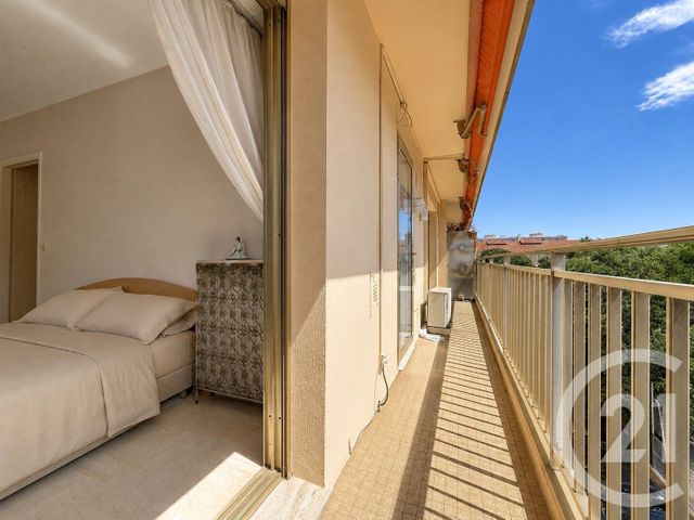 Appartement F3 &agrave; vendre - 3 pi&egrave;ces - 74 m2 - Antibes - 06 - PROVENCE-ALPES-COTE-D-AZUR