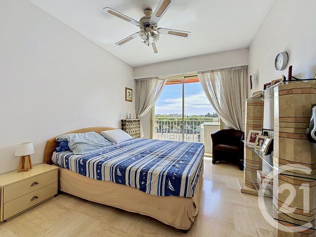 Appartement F3 &agrave; vendre - 3 pi&egrave;ces - 74 m2 - Antibes - 06 - PROVENCE-ALPES-COTE-D-AZUR