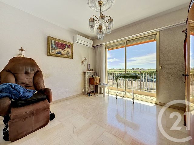 Appartement F3 &agrave; vendre - 3 pi&egrave;ces - 74 m2 - Antibes - 06 - PROVENCE-ALPES-COTE-D-AZUR