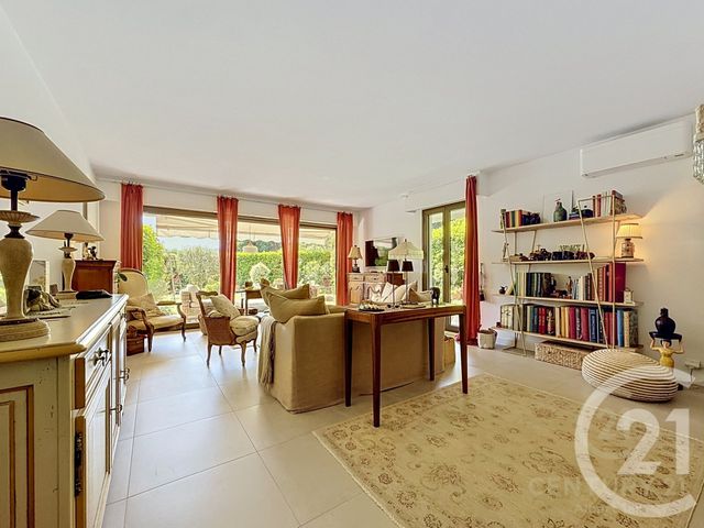 Appartement F3 &agrave; vendre - 3 pi&egrave;ces - 74 m2 - Antibes - 06 - PROVENCE-ALPES-COTE-D-AZUR