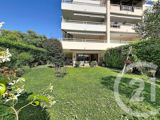 Appartement F3 &agrave; vendre - 3 pi&egrave;ces - 74 m2 - Antibes - 06 - PROVENCE-ALPES-COTE-D-AZUR