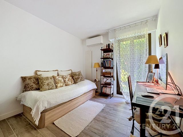Appartement F3 &agrave; vendre - 3 pi&egrave;ces - 74 m2 - Antibes - 06 - PROVENCE-ALPES-COTE-D-AZUR