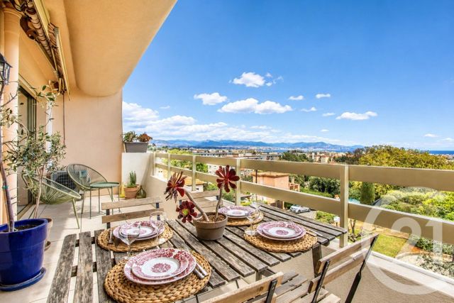 Appartement F2 &agrave; vendre - 2 pi&egrave;ces - 45,03 m2 - Antibes - 06 - PROVENCE-ALPES-COTE-D-AZUR