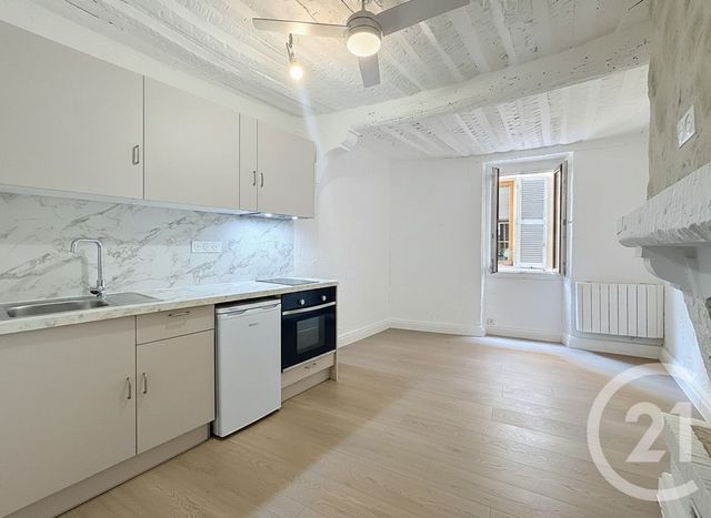 Appartement F2 &agrave; vendre - 2 pi&egrave;ces - 28,18 m2 - Antibes - 06 - PROVENCE-ALPES-COTE-D-AZUR