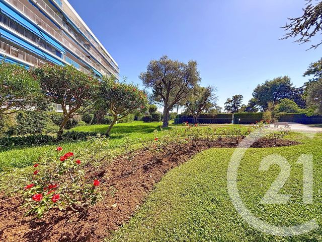Appartement F2 &agrave; vendre - 2 pi&egrave;ces - 47 m2 - Antibes - 06 - PROVENCE-ALPES-COTE-D-AZUR