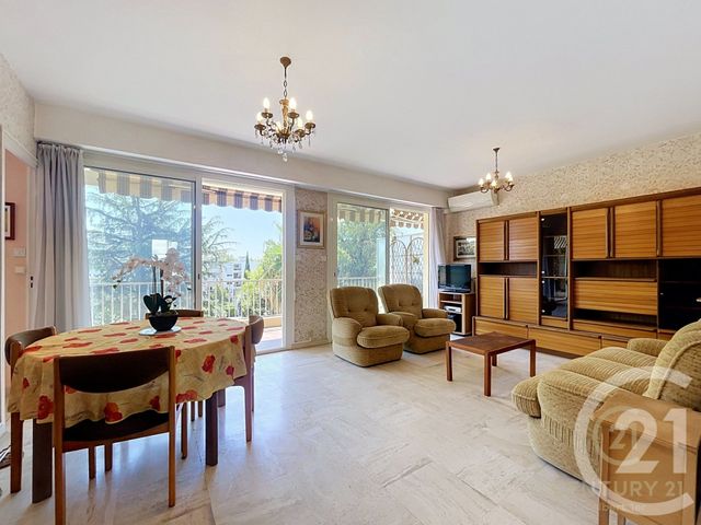 Appartement F3 &agrave; vendre - 3 pi&egrave;ces - 77,20 m2 - Antibes - 06 - PROVENCE-ALPES-COTE-D-AZUR