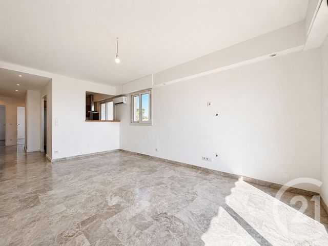 Appartement F3 &agrave; vendre - 3 pi&egrave;ces - 62,13 m2 - Antibes - 06 - PROVENCE-ALPES-COTE-D-AZUR