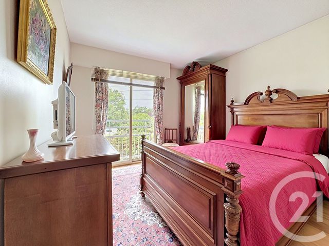 Appartement T3 &agrave; vendre - 3 pi&egrave;ces - 73,92 m2 - Antibes - 06 - PROVENCE-ALPES-COTE-D-AZUR