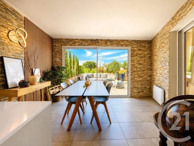 Appartement F3 &agrave; vendre - 3 pi&egrave;ces - 96,90 m2 - Antibes - 06 - PROVENCE-ALPES-COTE-D-AZUR