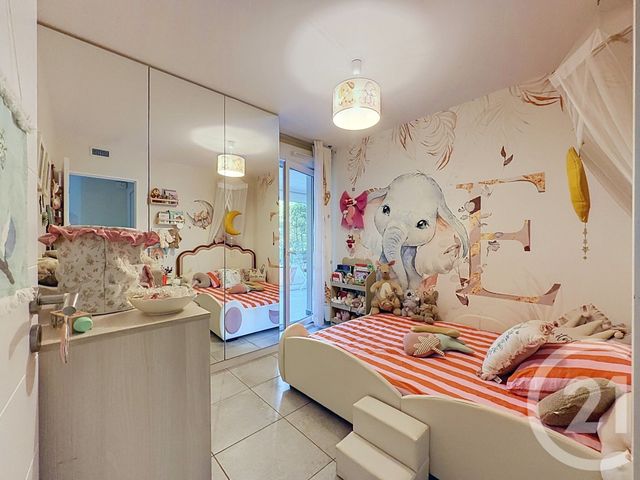 Appartement F3 &agrave; vendre - 3 pi&egrave;ces - 96,90 m2 - Antibes - 06 - PROVENCE-ALPES-COTE-D-AZUR