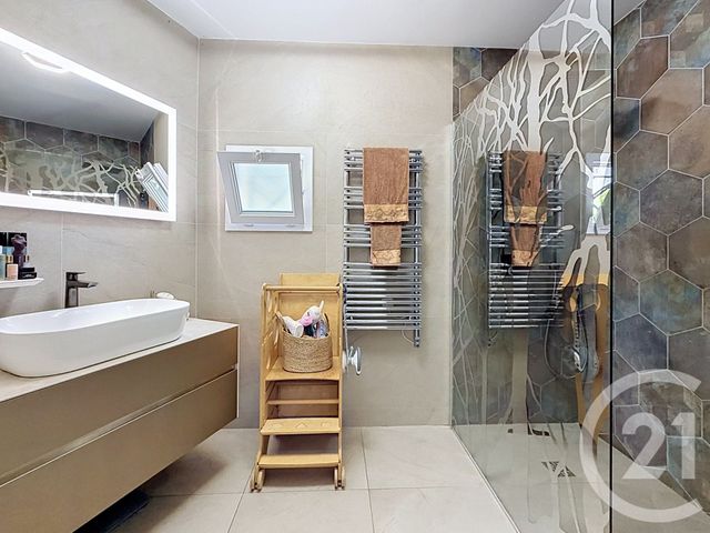 Appartement F3 &agrave; vendre - 3 pi&egrave;ces - 96,90 m2 - Antibes - 06 - PROVENCE-ALPES-COTE-D-AZUR