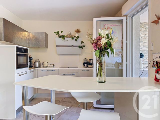 Appartement F3 &agrave; vendre - 3 pi&egrave;ces - 96,90 m2 - Antibes - 06 - PROVENCE-ALPES-COTE-D-AZUR
