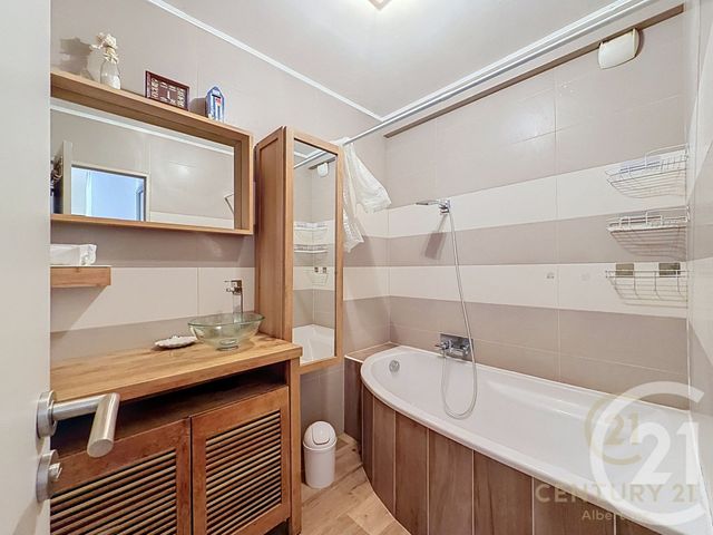 Appartement T3 &agrave; louer - 3 pi&egrave;ces - 56,41 m2 - Vallauris - 06 - PROVENCE-ALPES-COTE-D-AZUR