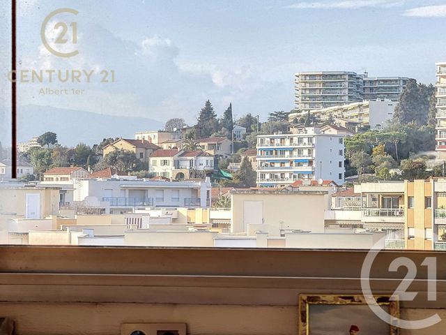 Appartement F4 &agrave; vendre - 4 pi&egrave;ces - 92 m2 - Antibes - 06 - PROVENCE-ALPES-COTE-D-AZUR