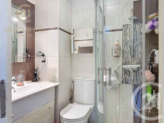 Appartement F4 &agrave; vendre - 4 pi&egrave;ces - 92 m2 - Antibes - 06 - PROVENCE-ALPES-COTE-D-AZUR