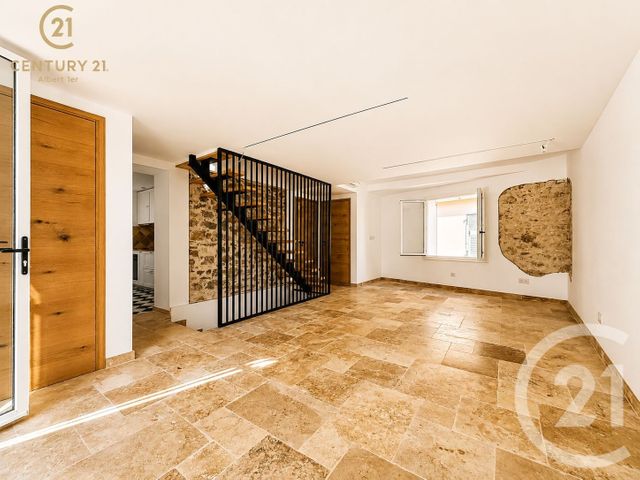 Appartement &agrave; vendre - 3 pi&egrave;ces - 68,25 m2 - Antibes - 06 - PROVENCE-ALPES-COTE-D-AZUR