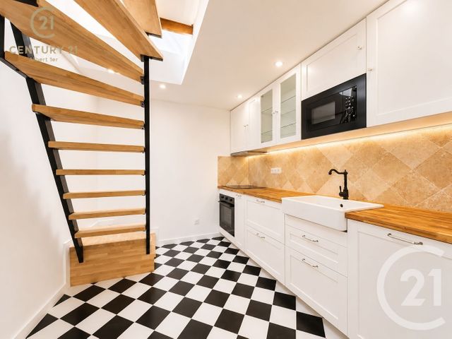 Appartement &agrave; vendre - 3 pi&egrave;ces - 68,25 m2 - Antibes - 06 - PROVENCE-ALPES-COTE-D-AZUR