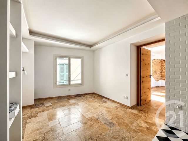 Appartement &agrave; vendre - 3 pi&egrave;ces - 68,25 m2 - Antibes - 06 - PROVENCE-ALPES-COTE-D-AZUR