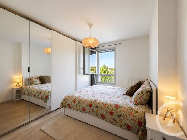 Appartement F3 &agrave; vendre - 3 pi&egrave;ces - 64,70 m2 - Antibes - 06 - PROVENCE-ALPES-COTE-D-AZUR