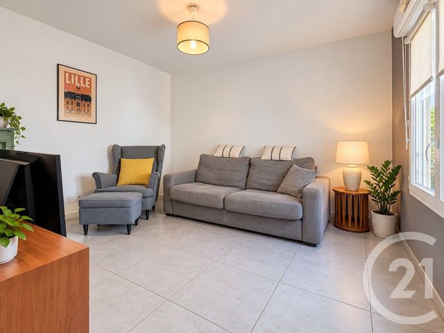 Maison &agrave; vendre - 5 pi&egrave;ces - 97,51 m2 - Antibes - 06 - PROVENCE-ALPES-COTE-D-AZUR