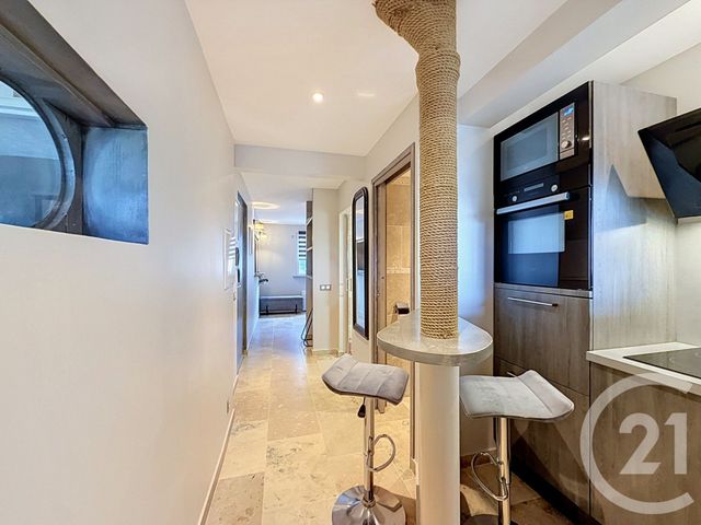Appartement Studio &agrave; louer - 1 pi&egrave;ce - 19,02 m2 - Juan Les Pins - 06 - PROVENCE-ALPES-COTE-D-AZUR