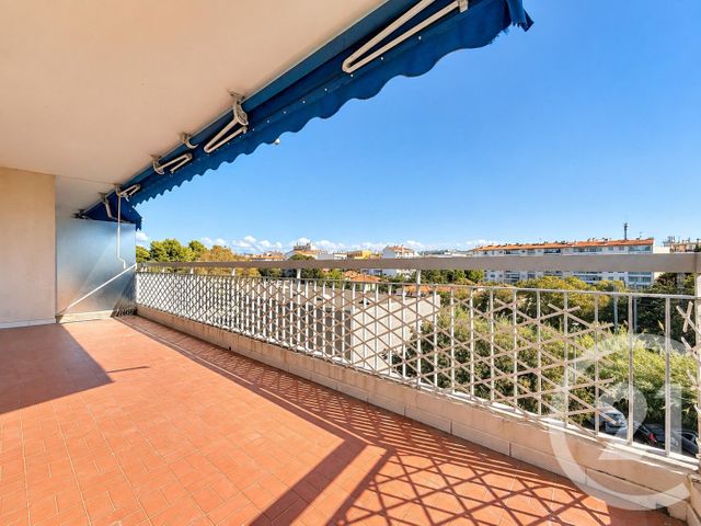 Appartement F2 &agrave; vendre - 2 pi&egrave;ces - 57,71 m2 - Antibes - 06 - PROVENCE-ALPES-COTE-D-AZUR
