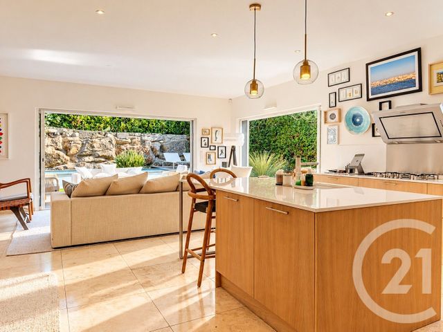 Maison &agrave; vendre - 5 pi&egrave;ces - 140 m2 - Antibes - 06 - PROVENCE-ALPES-COTE-D-AZUR