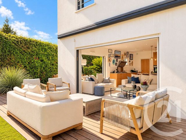 Maison &agrave; vendre - 5 pi&egrave;ces - 140 m2 - Antibes - 06 - PROVENCE-ALPES-COTE-D-AZUR