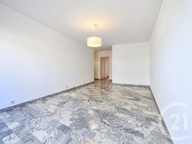 Appartement F3 &agrave; vendre - 3 pi&egrave;ces - 75,02 m2 - Antibes - 06 - PROVENCE-ALPES-COTE-D-AZUR