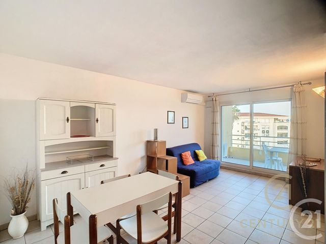 Appartement F2 &agrave; louer - 2 pi&egrave;ces - 35,32 m2 - Juan Les Pins - 06 - PROVENCE-ALPES-COTE-D-AZUR