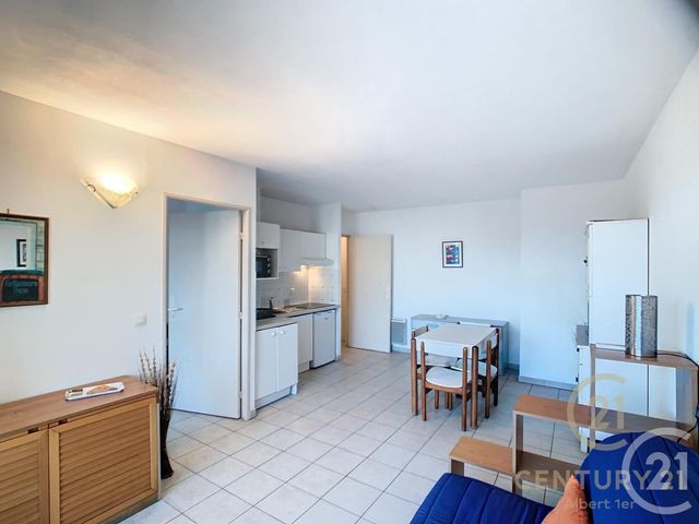 Appartement F2 &agrave; louer - 2 pi&egrave;ces - 35,32 m2 - Juan Les Pins - 06 - PROVENCE-ALPES-COTE-D-AZUR