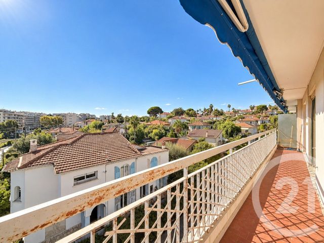 Appartement F3 &agrave; vendre - 3 pi&egrave;ces - 57,71 m2 - Antibes - 06 - PROVENCE-ALPES-COTE-D-AZUR