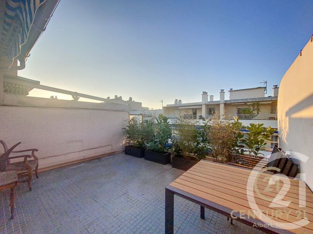 Appartement F2 &agrave; louer - 2 pi&egrave;ces - 39,14 m2 - Antibes - 06 - PROVENCE-ALPES-COTE-D-AZUR