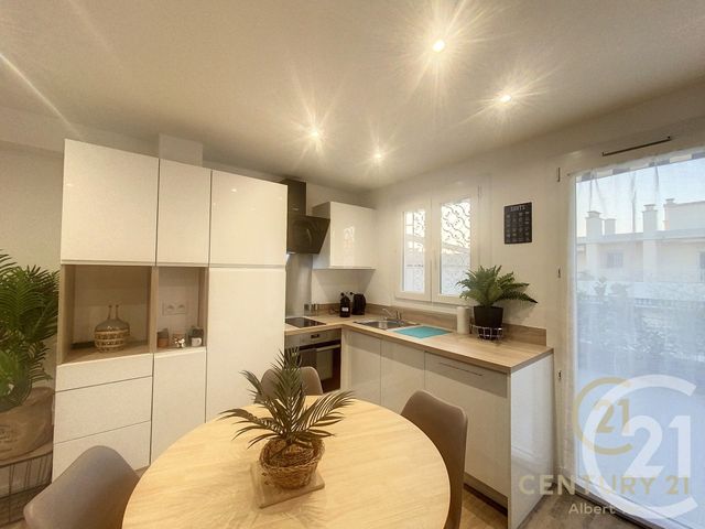 Appartement F2 &agrave; louer - 2 pi&egrave;ces - 39,14 m2 - Antibes - 06 - PROVENCE-ALPES-COTE-D-AZUR