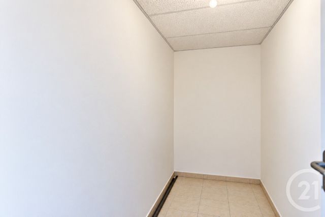 Appartement T3 &agrave; vendre - 3 pi&egrave;ces - 71,62 m2 - St Julien En Genevois - 74 - RHONE-ALPES