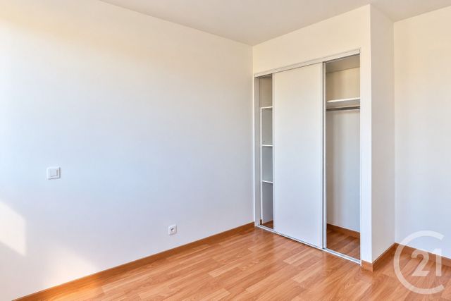 Appartement T3 &agrave; vendre - 3 pi&egrave;ces - 71,62 m2 - St Julien En Genevois - 74 - RHONE-ALPES