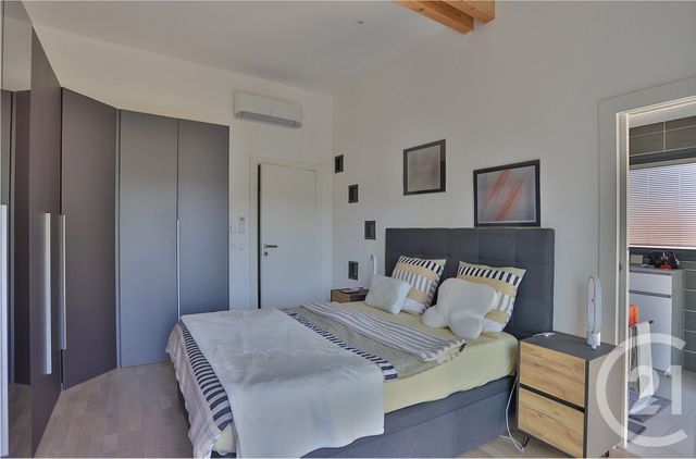 Appartement T5 à vendre - 5 pièces - 129,28 m2 - St Julien En Genevois - 74 - RHONE-ALPES