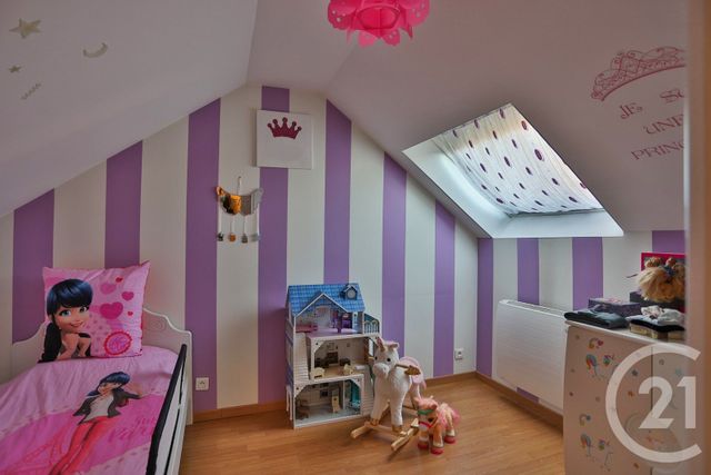 Maison &agrave; vendre - 8 pi&egrave;ces - 171,55 m2 - St Julien En Genevois - 74 - RHONE-ALPES