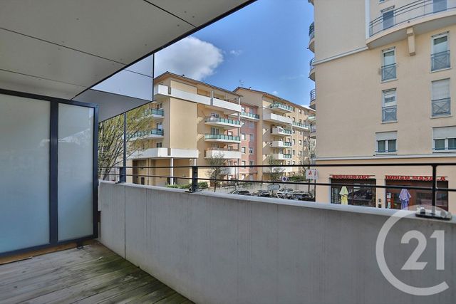 Appartement T3 &agrave; vendre - 3 pi&egrave;ces - 61,26 m2 - St Julien En Genevois - 74 - RHONE-ALPES