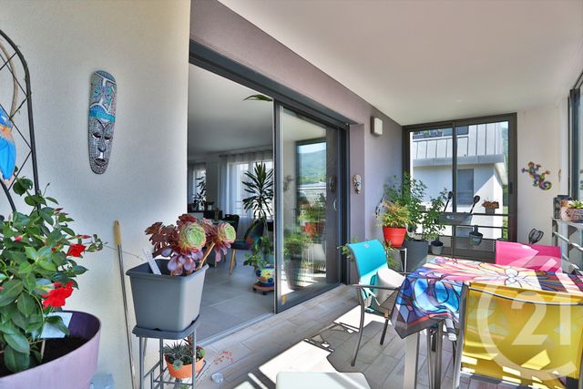 Appartement T3 &agrave; vendre - 3 pi&egrave;ces - 82,43 m2 - Collonges Sous Saleve - 74 - RHONE-ALPES