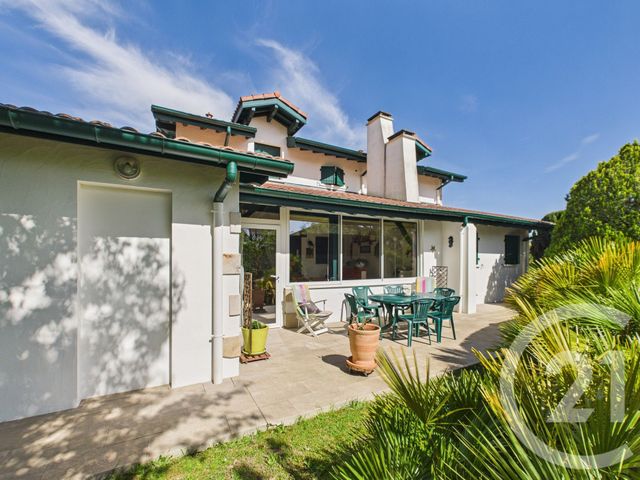 Maison &agrave; vendre - 7 pi&egrave;ces - 177 m2 - Villefranque - 64 - AQUITAINE