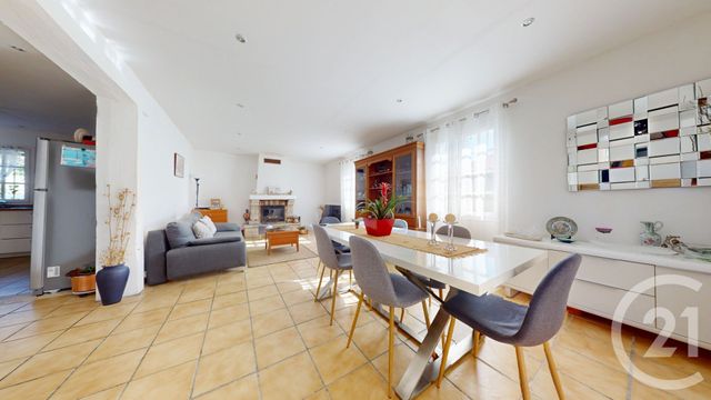 Maison à vendre - 4 pièces - 108 m2 - Ustaritz - 64 - AQUITAINE