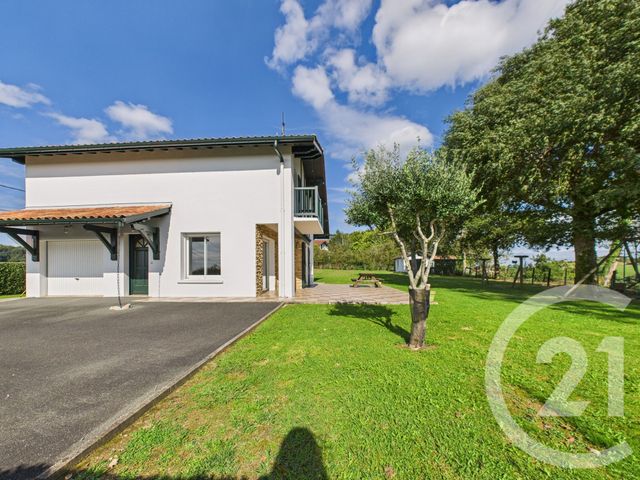 Maison à vendre - 4 pièces - 110,79 m2 - Jatxou - 64 - AQUITAINE