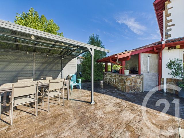 Maison à vendre - 6 pièces - 234,50 m2 - Jatxou - 64 - AQUITAINE