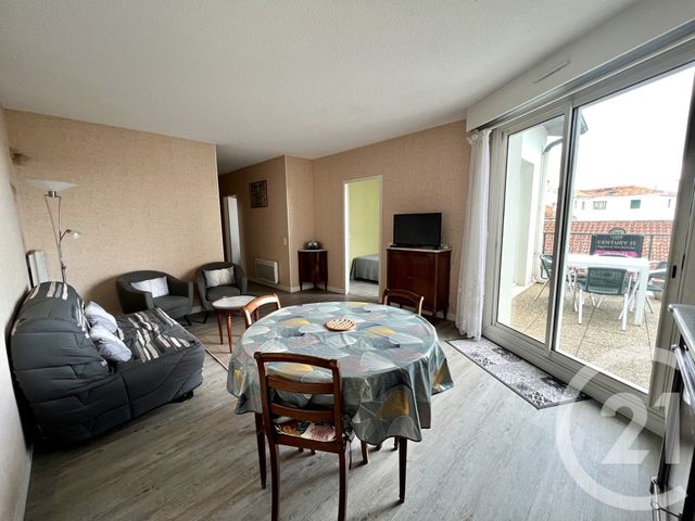 Appartement F3 &agrave; vendre - 3 pi&egrave;ces - 60,77 m2 - Cambo Les Bains - 64 - AQUITAINE