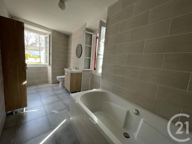 Appartement F4 &agrave; louer - 4 pi&egrave;ces - 83,79 m2 - Villefranque - 64 - AQUITAINE