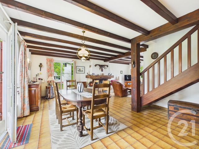 Maison &agrave; vendre - 6 pi&egrave;ces - 147 m2 - Larressore - 64 - AQUITAINE
