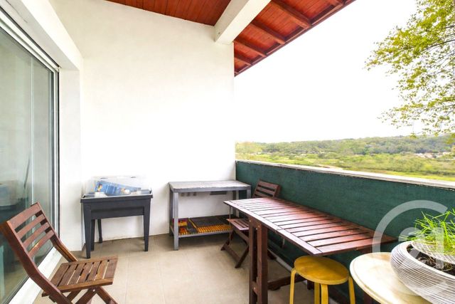 Appartement F4 &agrave; vendre - 4 pi&egrave;ces - 84,44 m2 - Larressore - 64 - AQUITAINE