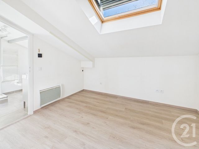 Appartement F3 bis &agrave; vendre - 4 pi&egrave;ces - 69,82 m2 - Larressore - 64 - AQUITAINE